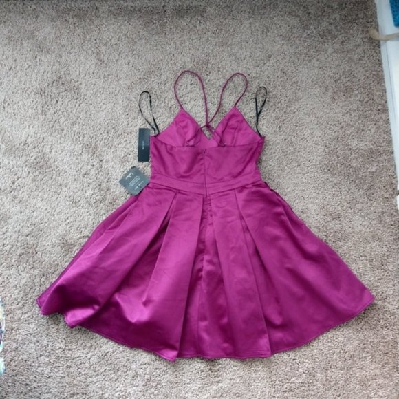 Lulu's XS Magenta Silky Pocket Dress - Picture 6 of 9